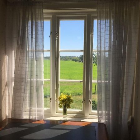Martebo Bed & Breakfast Tingstäde Buitenkant foto